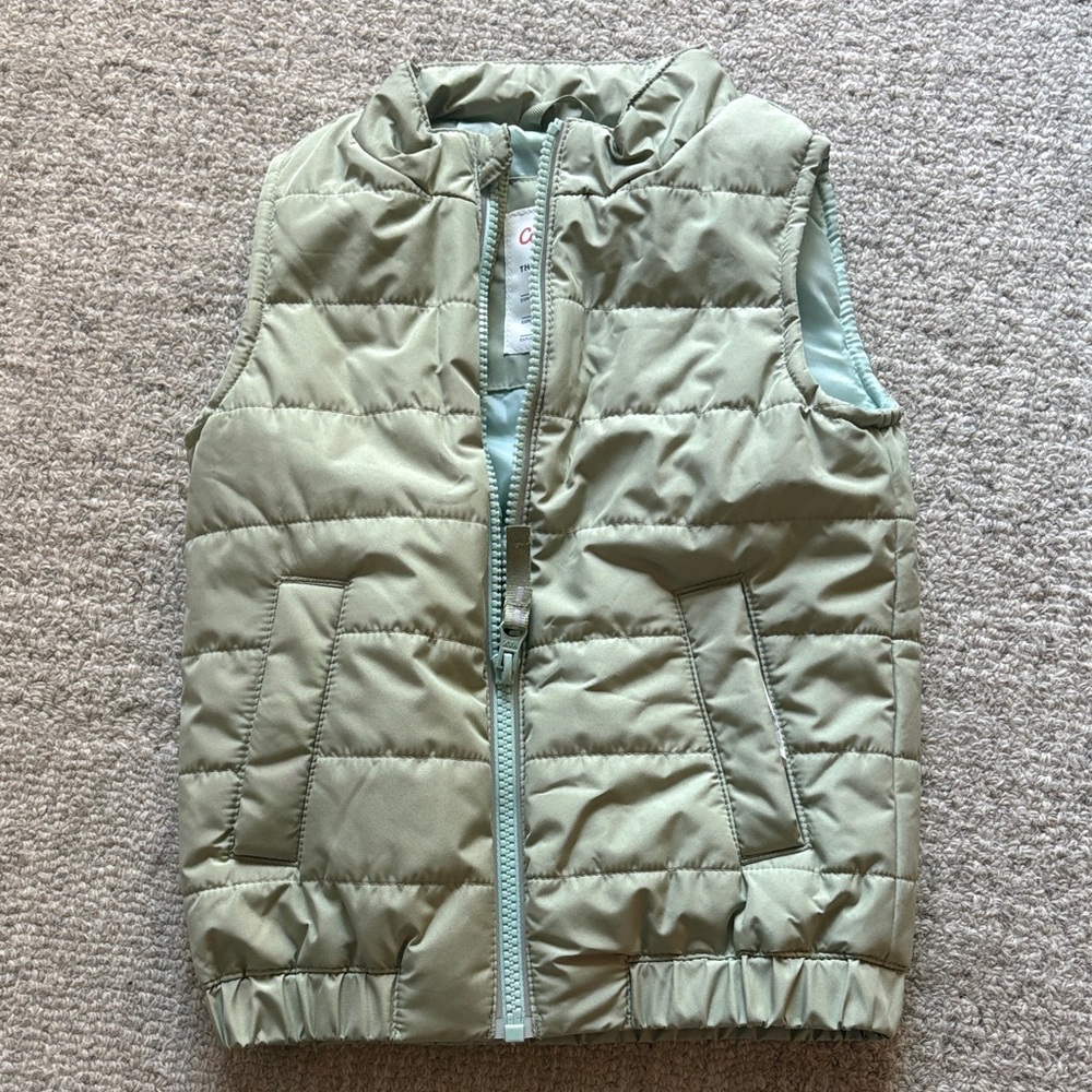 Cat & Jack Kids Puffer Vest in Light Green